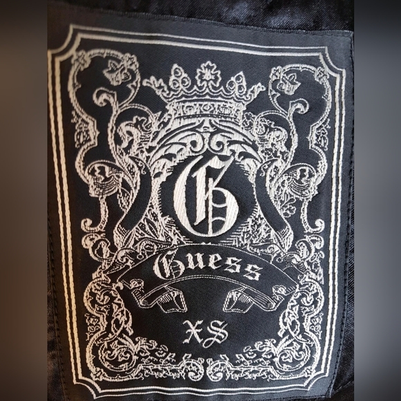 Guess Jacket - Picture 6 of 6